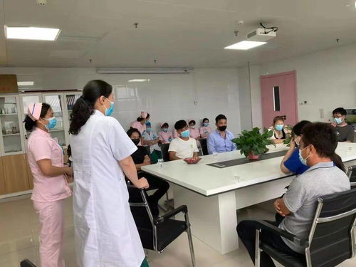 上蔡蔡州醫院 婦產科醫生辦公室組織召開了公休座談會