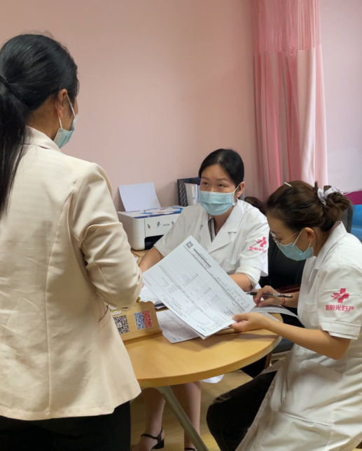 長(zhǎng)海醫(yī)院婦產(chǎn)科保胎門(mén)診正式開(kāi)診，杰林醫(yī)療保胎團(tuán)隊(duì)進(jìn)駐